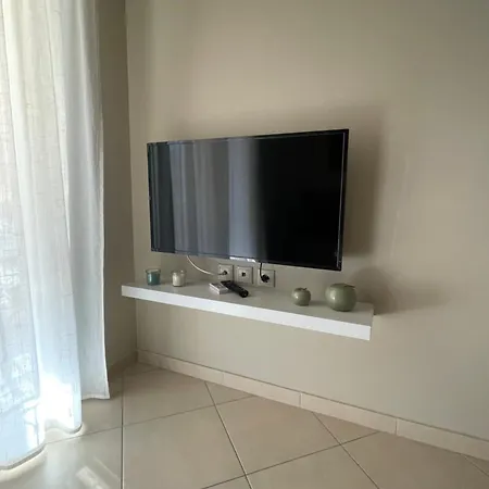 V&v * Tripoli